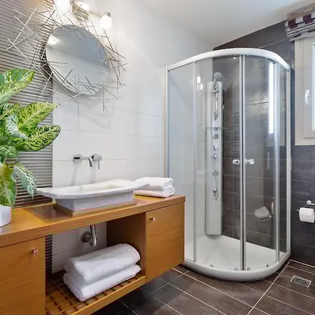 Anastasia With Private Heated Pool And Privacy Villa La Canea